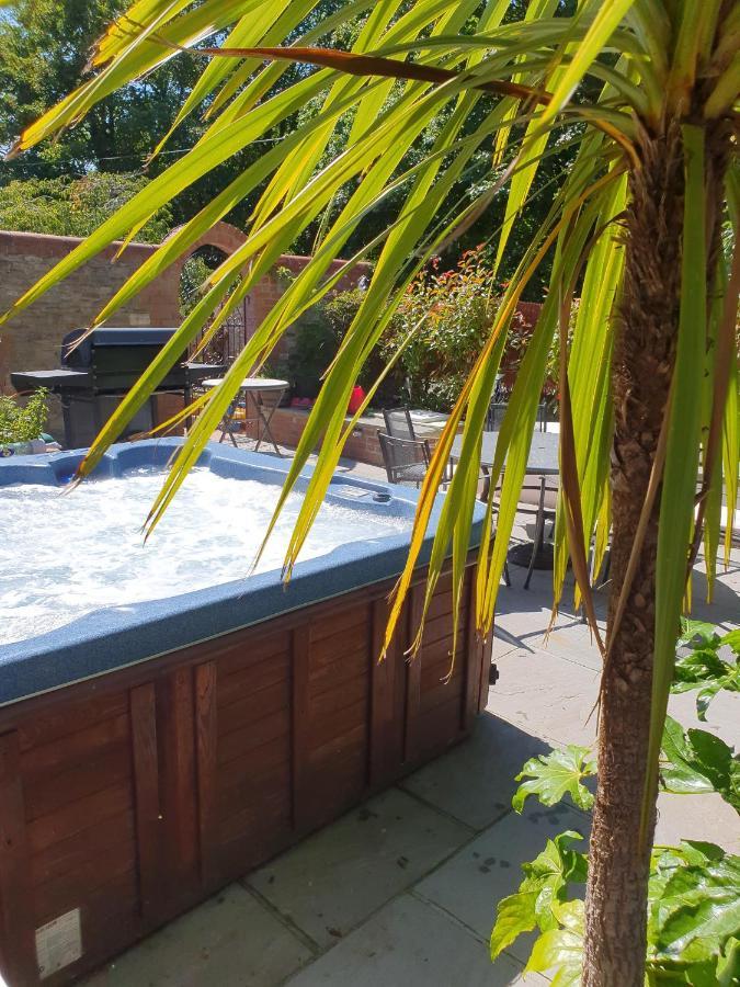 Marley House 5*
